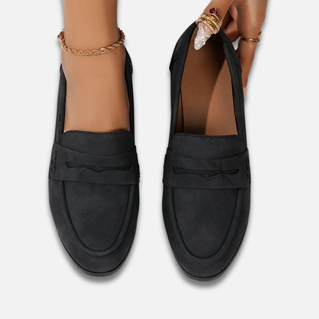 Women’s Solid Chunky Low Heel Penny Loafer Shoes Laurel & Legacy